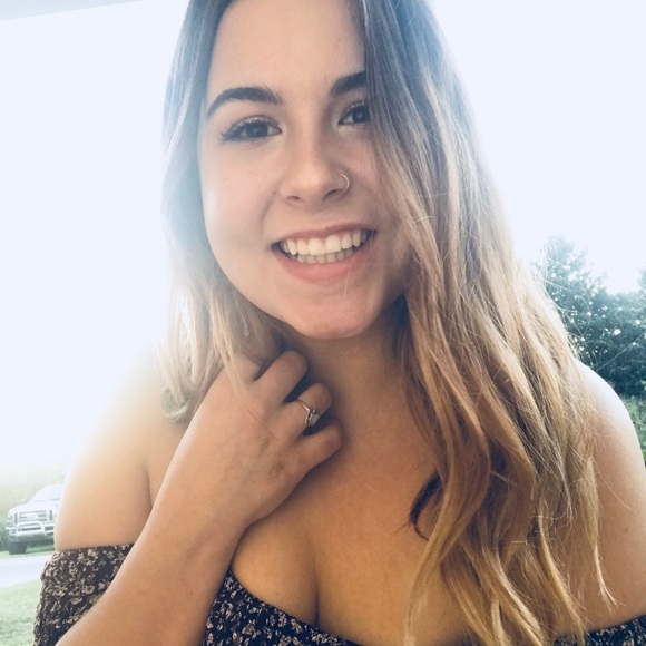 Meet your Posher, Ruthie - Picture 4 of 4